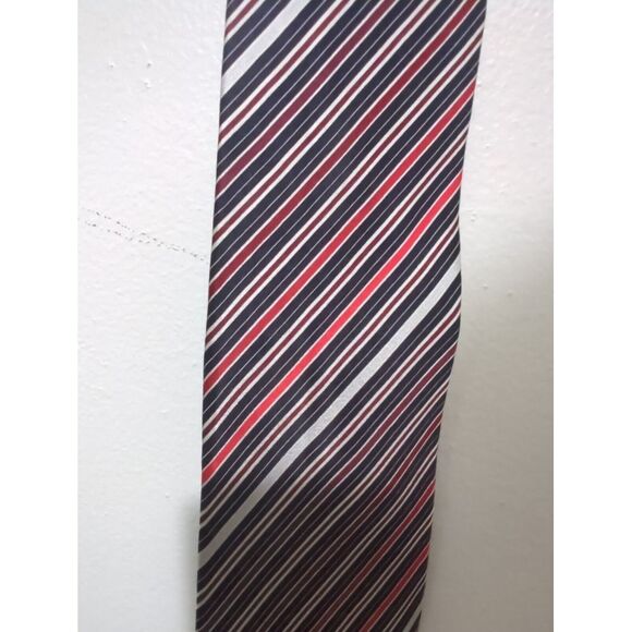 Croft & Barrow Mens Silk Red Black White Stripes Necktie‎ - Picture 2 of 5